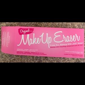 Makeup Eraser cloth